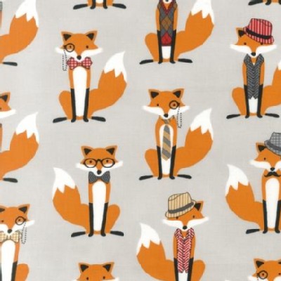 Robert Kaufman Fabrics - Fox and The Houndstooth - Foxes in Grey